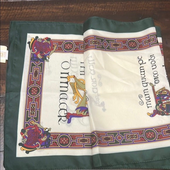 Vintage Irish Celtic Scarf Book of Kells 50" × 12" New w/o Tags Dublin Ireland - Picture 4 of 6